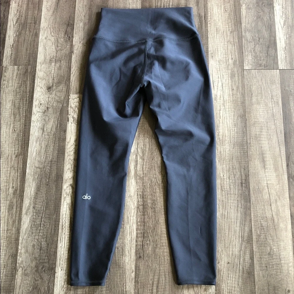 Alo Yoga Gray Leggings Small
